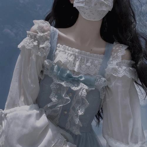 英雄情泪保山河